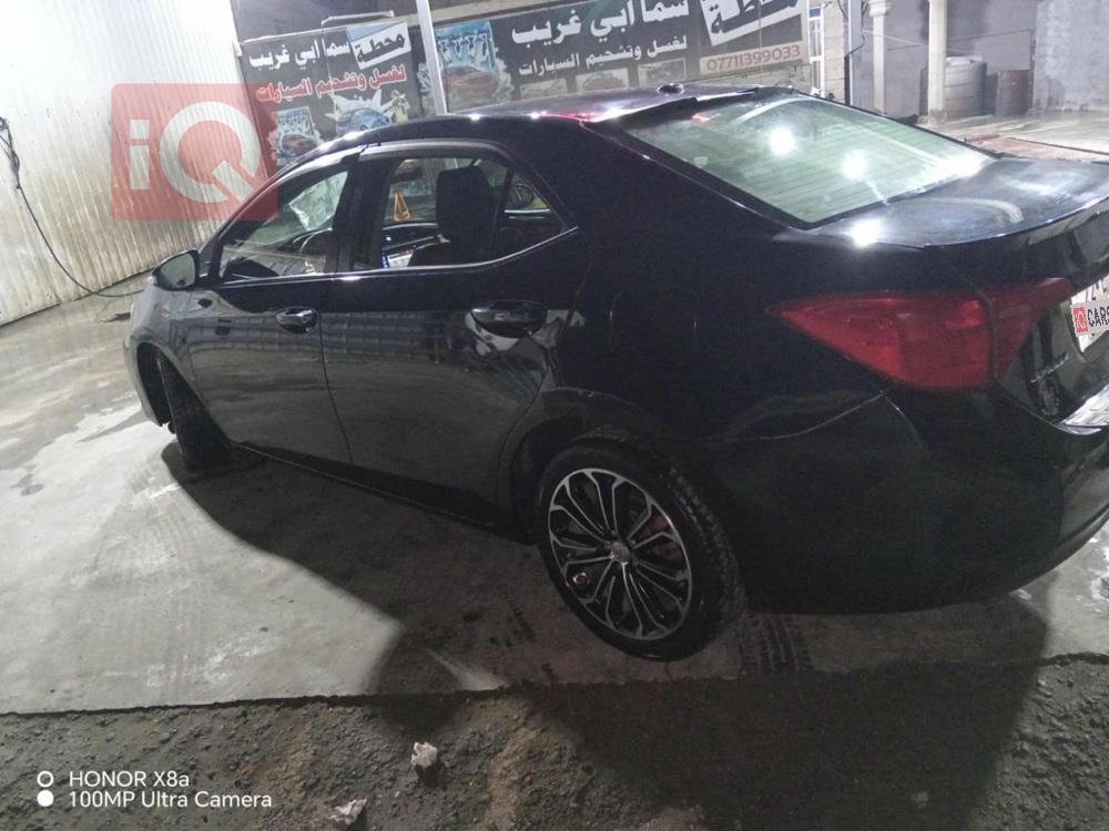 تويوتا كورولا